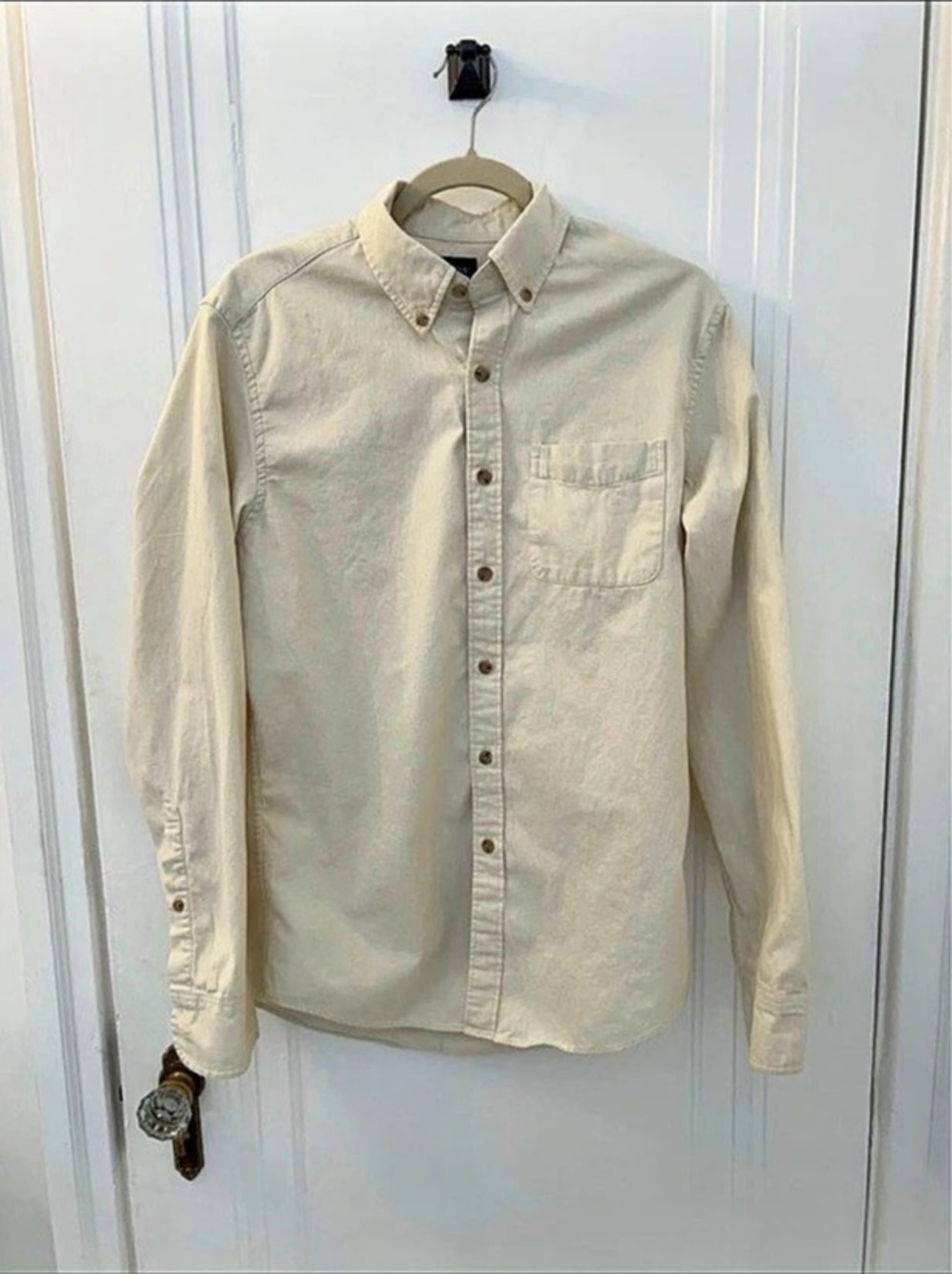 J.CREW Button Down Shirt in Cream Size Small